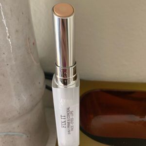 NEW CHRISTIAN DIOR Fix It 2-in-1 Prime & Conceal Face Eyes Lips 002 medium